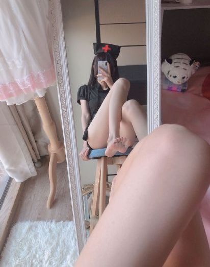 美女被爆羞羞喷水免费