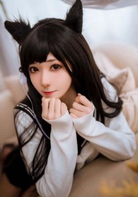 小镇春色